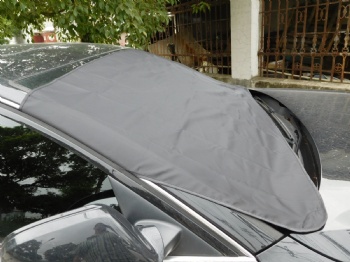 210D Oxford Magnetic 2 in 1 Car Windshield Snow Cover and Sunshade