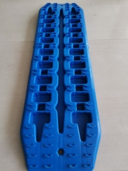 Off-Road Traction Boards, 2 Pcs Recovery Tracks Traction Mat